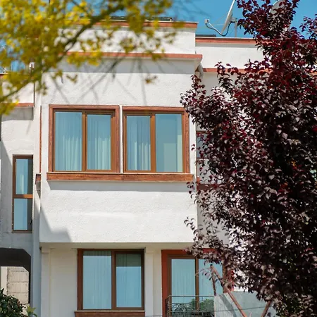 Hotel Perge Pine Adults Only 18