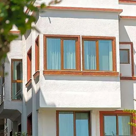 Perge Pine (adults Only) 3*